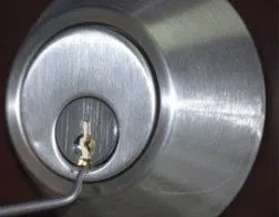 Galaxy Locksmith Store Broad Brook, CT 860-325-0994 - 7-Broken-Key-Extraction